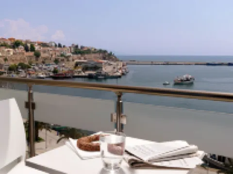 エアロテル ギャラクシー カヴァラのホテル