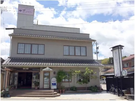 Hanagoyomi Отели рядом с достопримечательностью «Notojima Glass Art Museum»