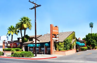 Hotel Siesta Real