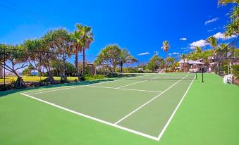 Beach Breakers Resort