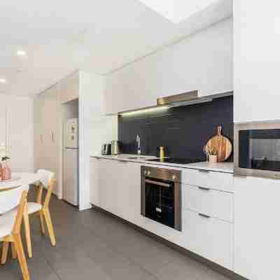 Fortitude Valley 2Bed Parking Pool Showground Qfv010 Others