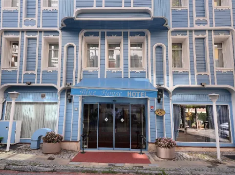 Blue House Hotel Old City - Sultanahmet Отели рядом с достопримечательностью «Голубая мечеть»
