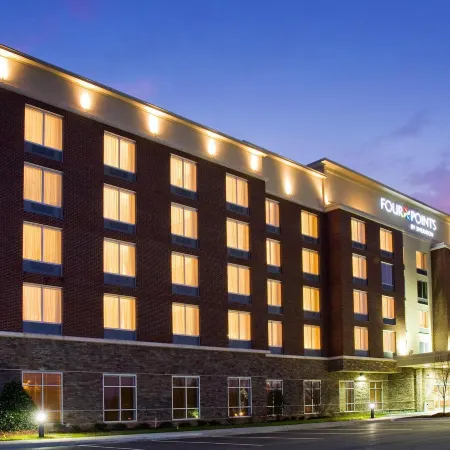 DoubleTree by Hilton Hotel Raleigh - Cary