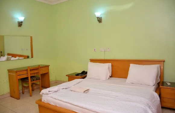 埃賽斯國際酒店