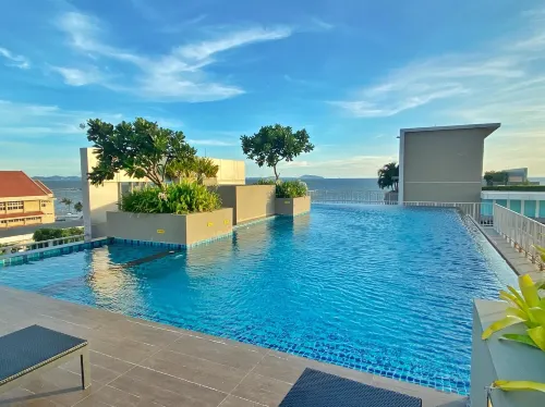 Room for Love@The Blu X