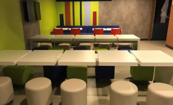 3. 이비스 버짓 캄..