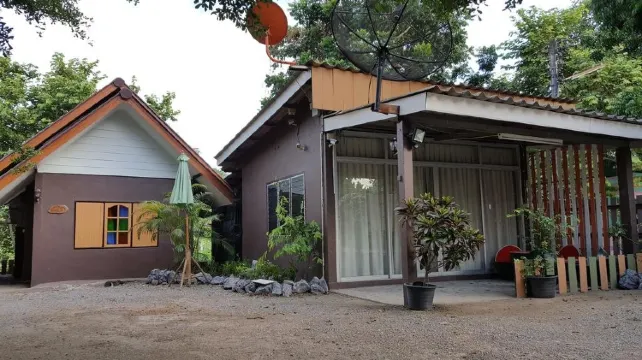 แฟมิลี่บังกะโล