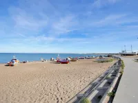 "Luzy" - 600m from the Sea Hotels in Thisted