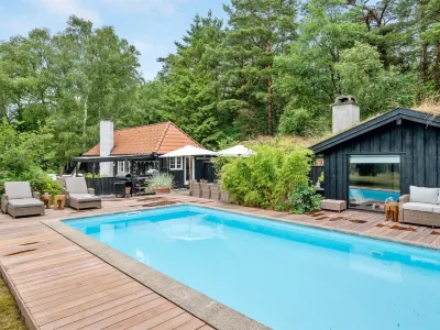 "Venko" - 2.6km from the Sea Hotels near Galleri Gal