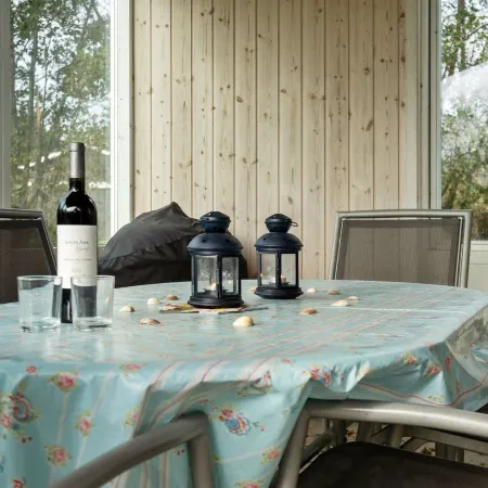 "Patrice" - 2km from the Sea