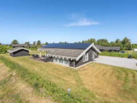 "Serine" - 800m from the Sea