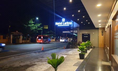 Larissa Hotel - Housity