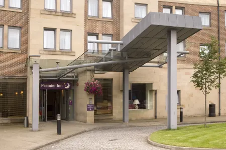 Premier Inn Glasgow City Centre South Отели рядом с достопримечательностью «Burnside Blairbeth Church»