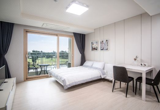 서귀포 오크라 리조트 주변 자연 경관