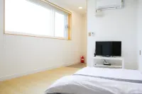 Yang Yang Timi House Pension