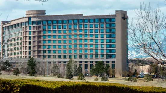 Renaissance Boulder Flatiron Hotel