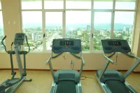 Dreamliner Hotel - Gym