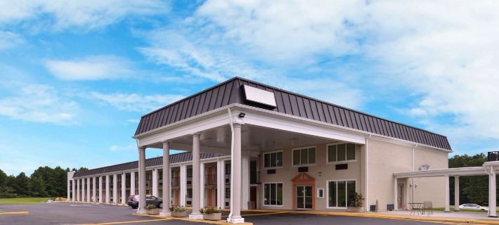 Americas Best Value Inn-Richmond South Hotele w: Bermuda