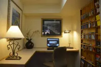 SureStay Plus Hotel by Best Western Gold Beach Hotel a Gold Beach