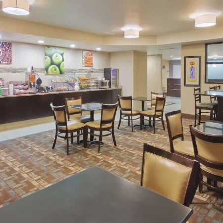City Express By Marriott Grove City