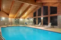 AmericInn by Wyndham Coon Rapids - Pool