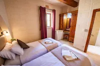 Ta Lucija 2 Bedroom Villa with Private Pool