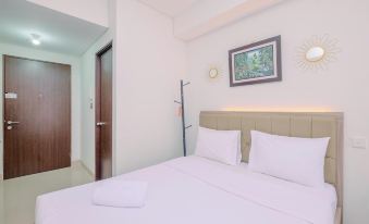 Nice Studio at Transpark Cibubur Apartment