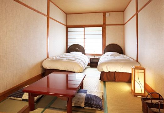 3. 구사쓰 온센 긴..