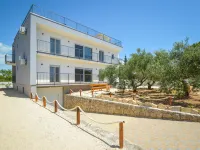 Milena Hotels in Drage