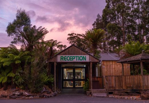 3. 툴라 레이크사이..