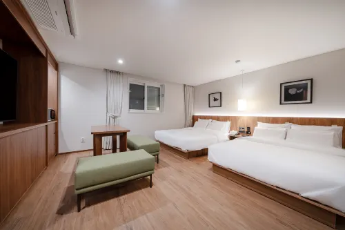 Simjak Hotel Dongtan by Aank