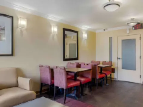 Extended Stay America Suites - Boston - Waltham - 52 4th Ave Hotels in Waltham