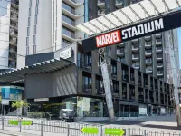 Peppers Docklands Melbourne Hotels near Array by Mirvac