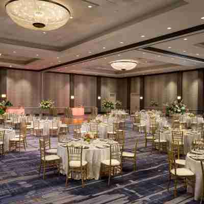 Baltimore Marriott Waterfront Dining/Meeting Rooms