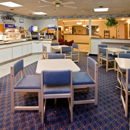 La Quinta Inn & Suites by Wyndham Elkhart