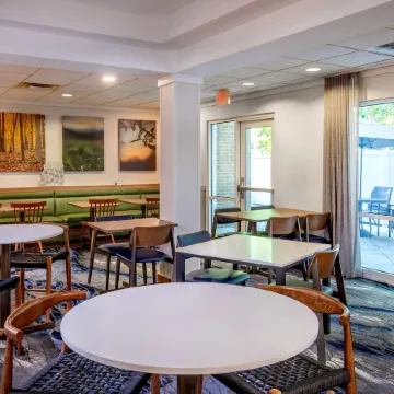 Fairfield Inn & Suites Brunswick Freeport