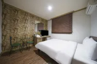 Queen Motel Andong