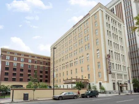 Drury Plaza Hotel New Orleans Отели рядом со станцией Новый Орлеан