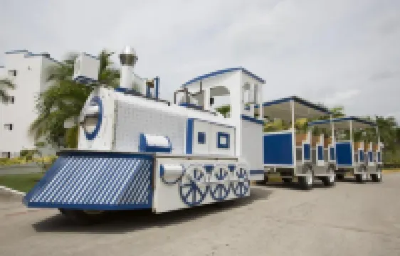 Apartamento en Playa Blanca Town Center Hotel a 