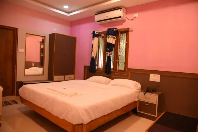 Aarthi Residency Hotels in Karaikkudi