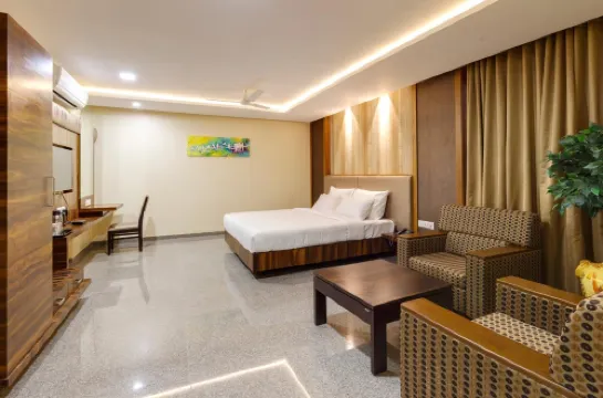 Hotel Silver Oak Near Ambabai Temple Kolhapur