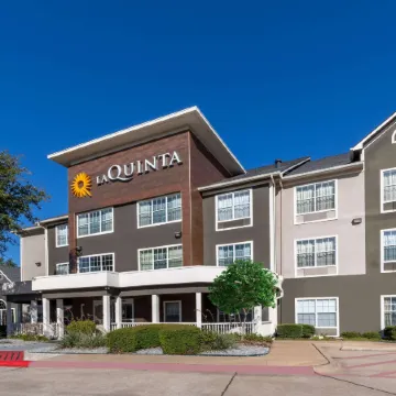 La Quinta Inn & Suites by Wyndham Rockwall