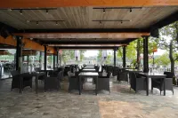The Grace Amphawa