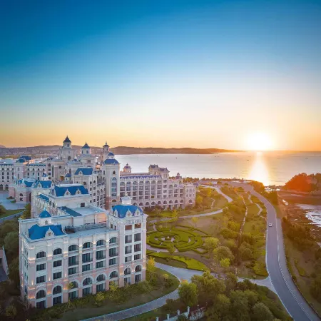 Hilton Dalian Golden Pebble Beach Resort
