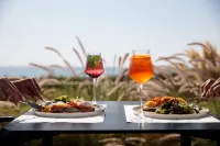 Eden Beachfront Residences & Suites - Breakfast