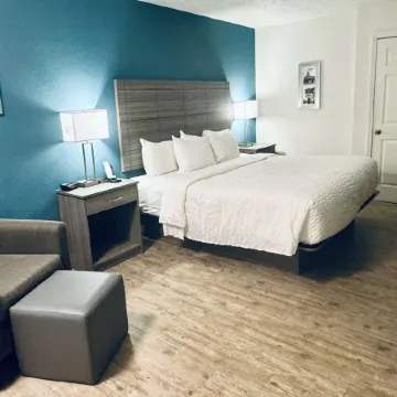 Baymont by Wyndham Lumberton NC