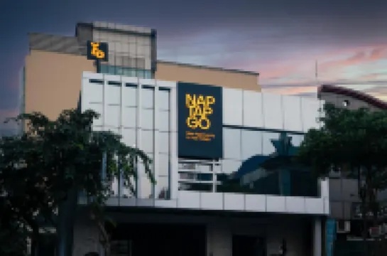 NapTapGo: Japanese Private Pod Hotel, E-City Metro