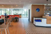 Holiday Inn Express Bordeaux - Lormont Hotel a Lormont