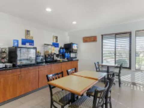 ベストウェスタン コーデリア イン フェアフィールドのホテル