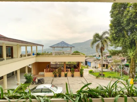 Hotel New Gondangdia Powered by Cocotel Area Publik Photos